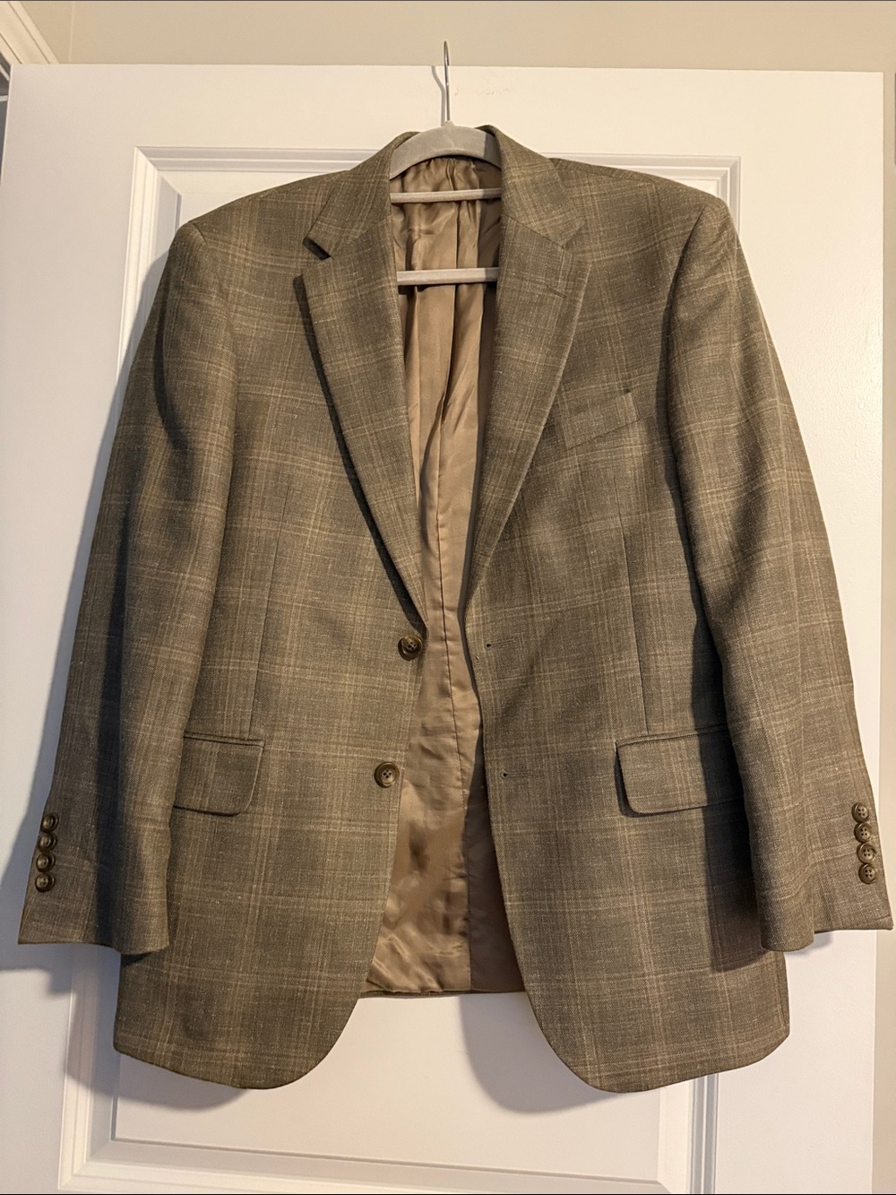 Jos. A. Bank Men's Plaid Sport Coat in Light Tan